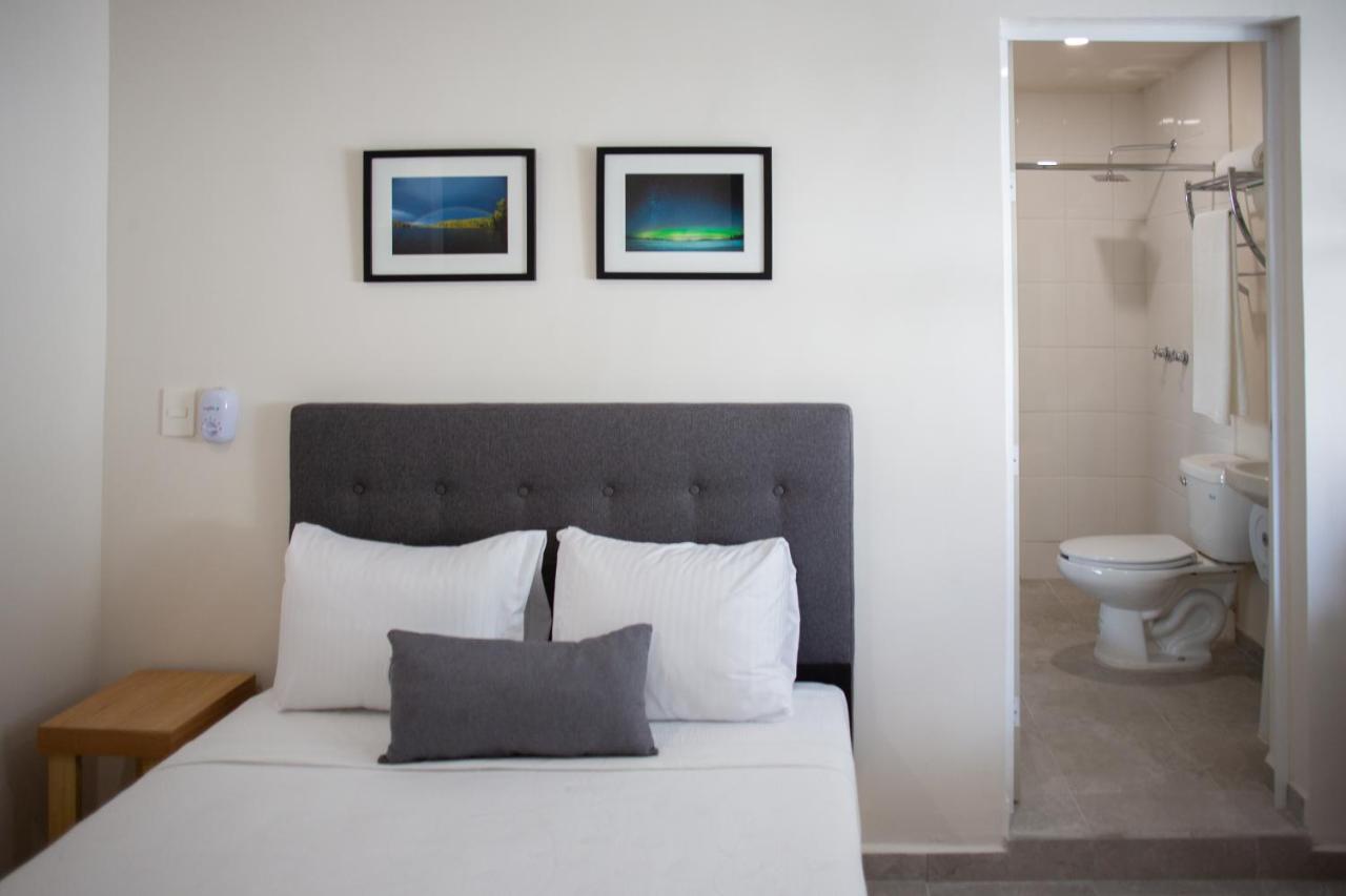 Casa Finlandia Boutique B&B Guadalajara Extérieur photo